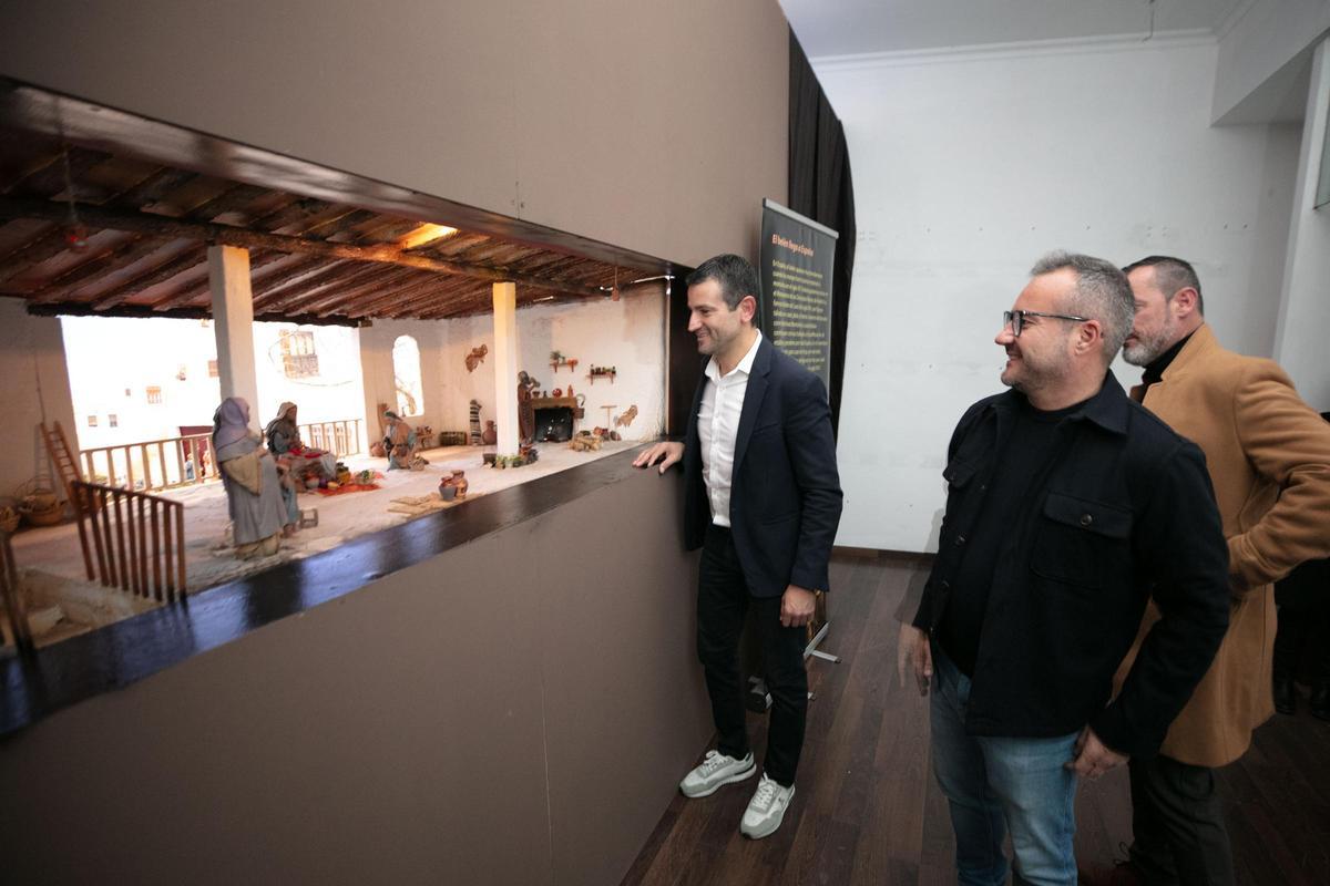 La inauguración del belén de Sant Antoni, en imágenes