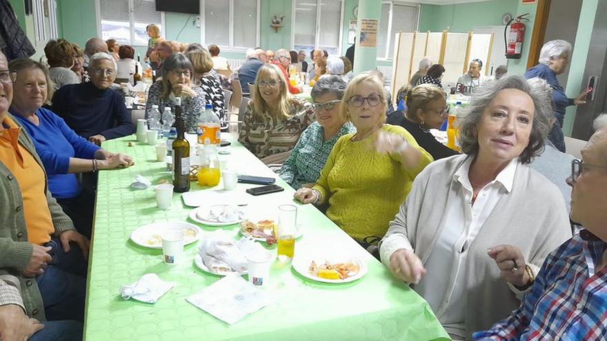 Los mayores de Mallén celebran los 30 años de su semana cultural