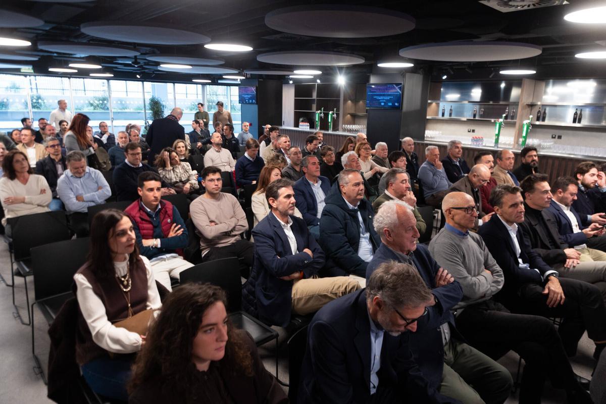 El acto reunió a representantes de la industria deportiva valenciana