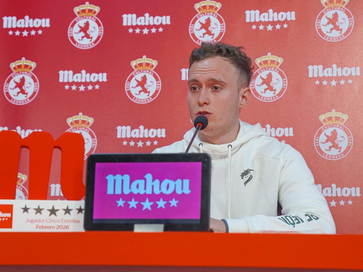 Rafa Tresaco, extremo de la Cultural Leonesa.