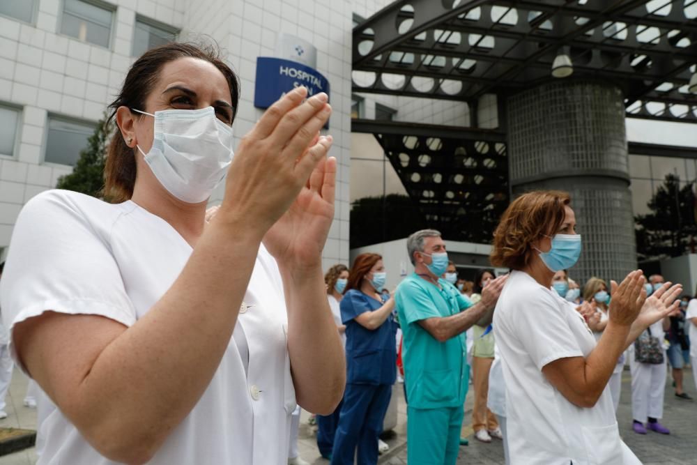 Los sanitarios aplauden el premio "Princesa"