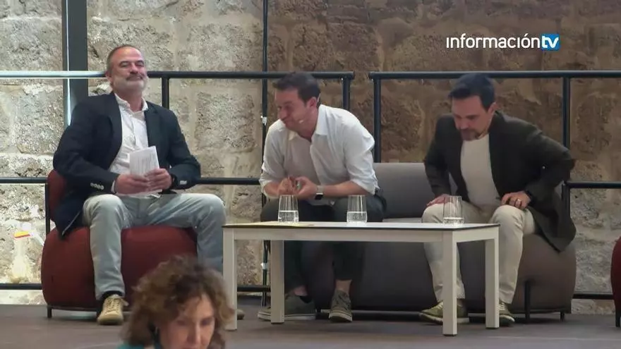 Proyectando Alcoy debate sobre la reindustrialización inteligente