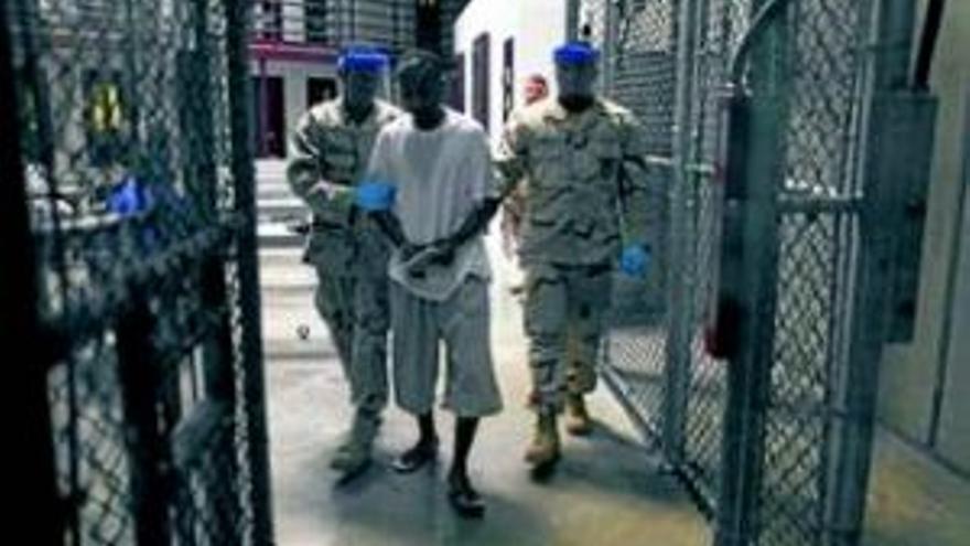 El Gobierno de EEUU mercadeó con los presos de la base de Guantánamo