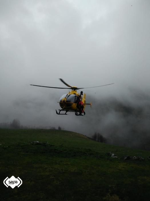 Rescate de montaña en la majada de La Terenosa (Cabrales)