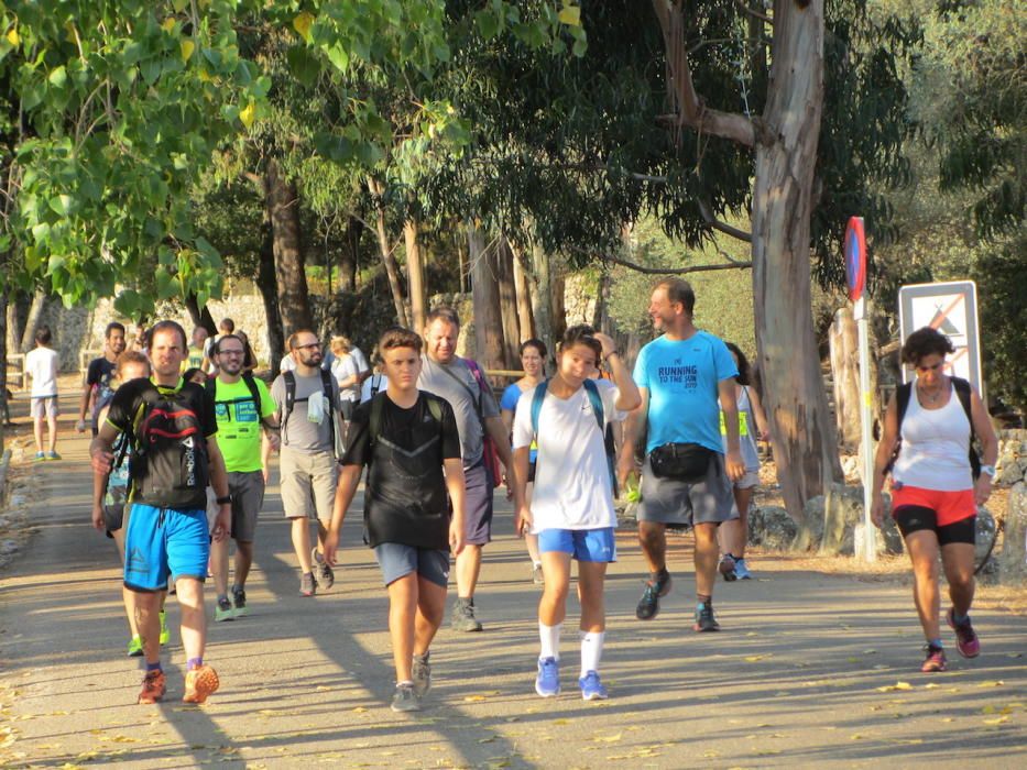 Marcha 'Des Güell a Lluc a peu'