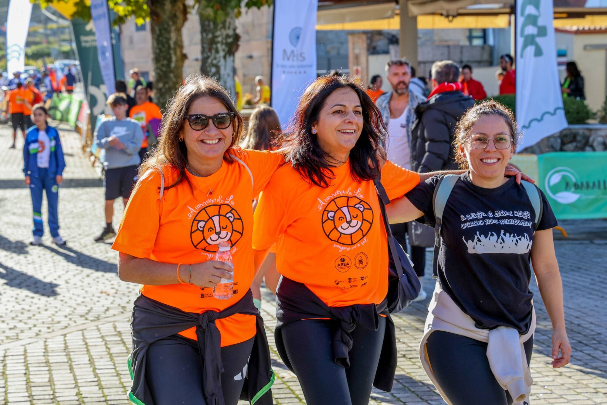 Andaina y carrera solidaria por niños como Leo Diz