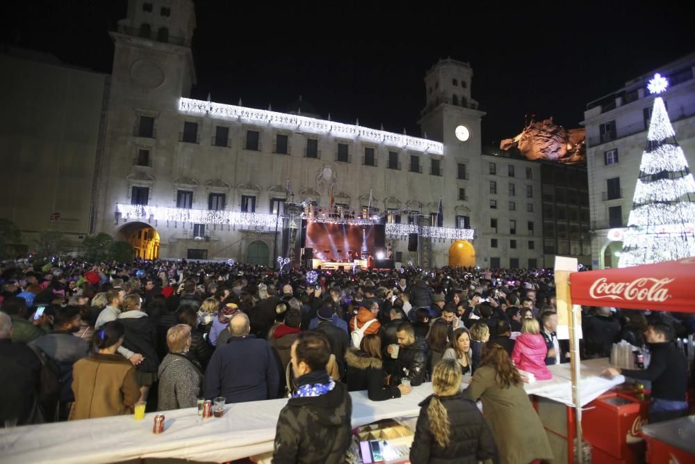 La Nochevieja 2018 en la Plaza del Ayuntamiento de Alicante