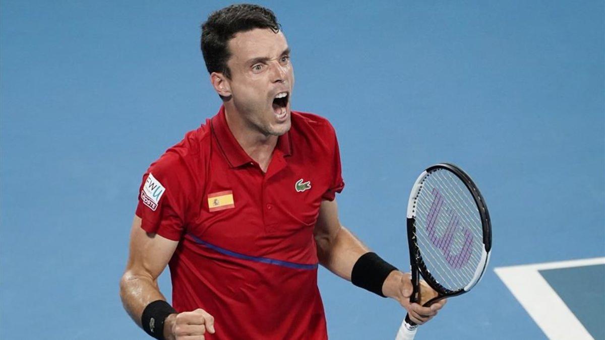 Roberto Bautista celebra un punto en la final de la ATP Cup 2020