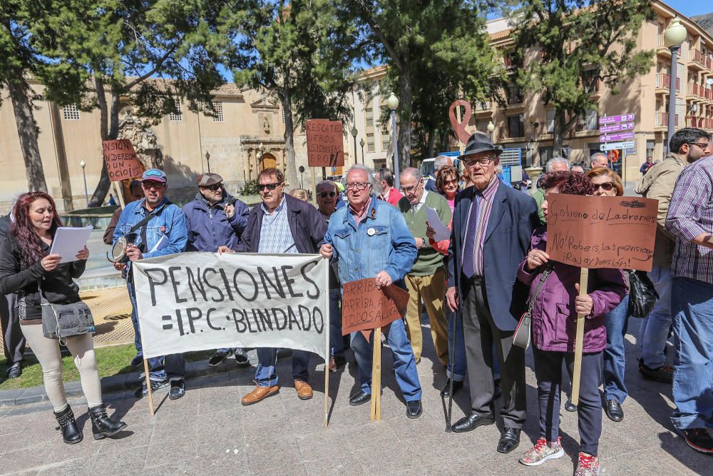 Protesta de pensionistas en Orihuela.