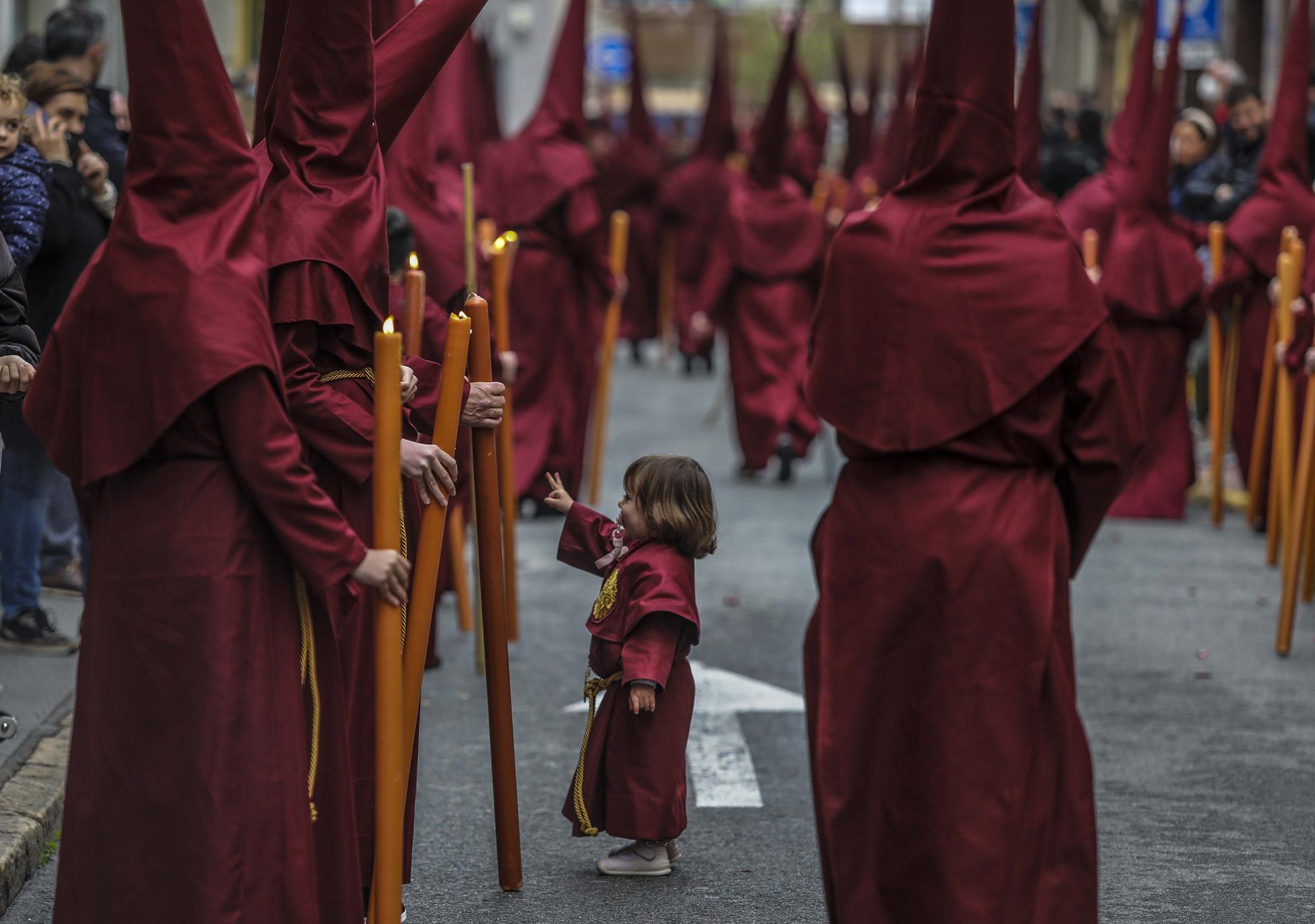 Elche Procesiones Miercoles Santo:Procesion de las Jesuitinas,Cristo del Amor Salesianos,Misa Mare de Deu de les Bombes,Nuestro Padre Jesus Rescatado.