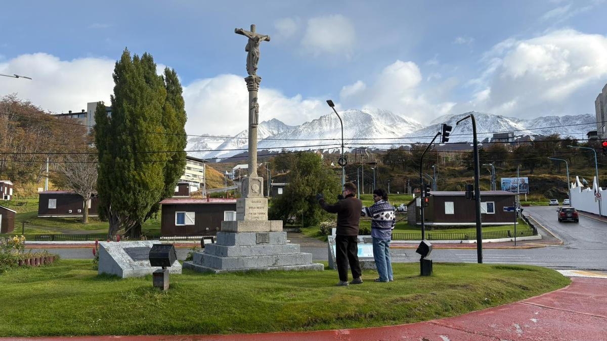 El cruceiro de Ushuaia, en Tierra del Fuego, que marca parte del Camino Blanco de Santiago