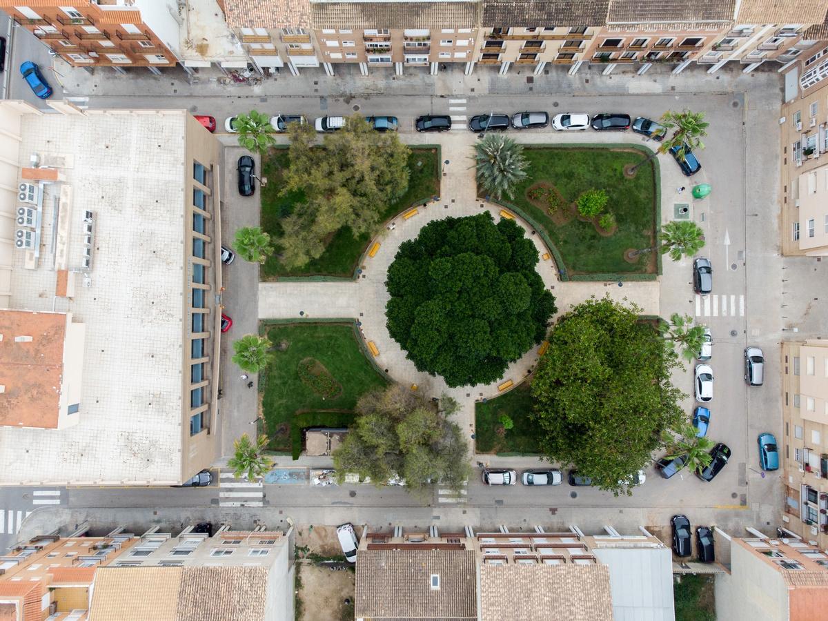 Vista aérea de la Plaza Corts Valencianes.