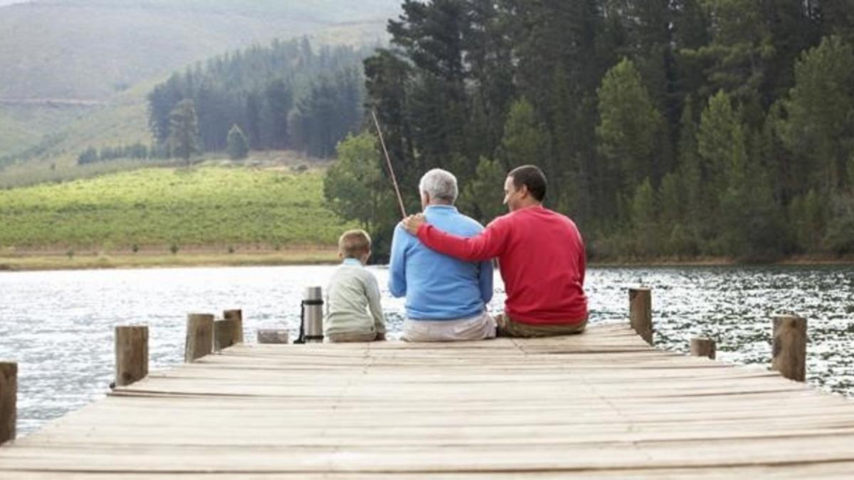 zentauroepp39800731 mas periodico padre  hijo y abuelo de pesca170825204924