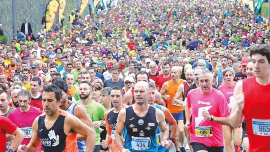 Las calles de Santiago se van a llenar este domingo con el color de más de tres mil atletas