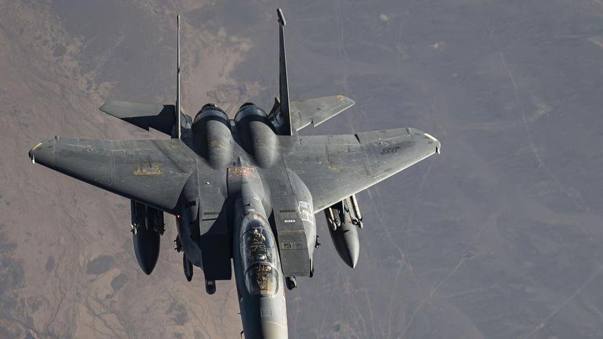 EEUU rescata al piloto desaparecido del avión derribado en Irán