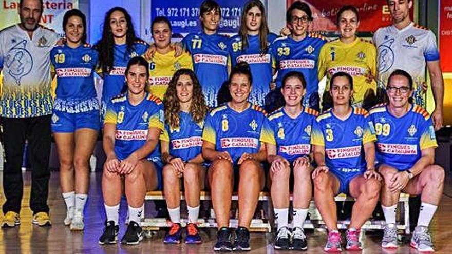 L&#039;equip sènior femení del Sarrià, amfitrió del torneig.