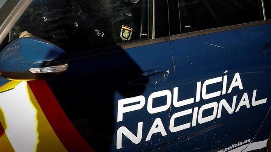 Un hombre asesina a su mujer en Las Palmas