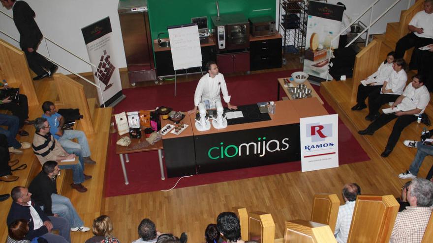 Imagen de archivo de una demostración gastronómica en el CIOMijas.