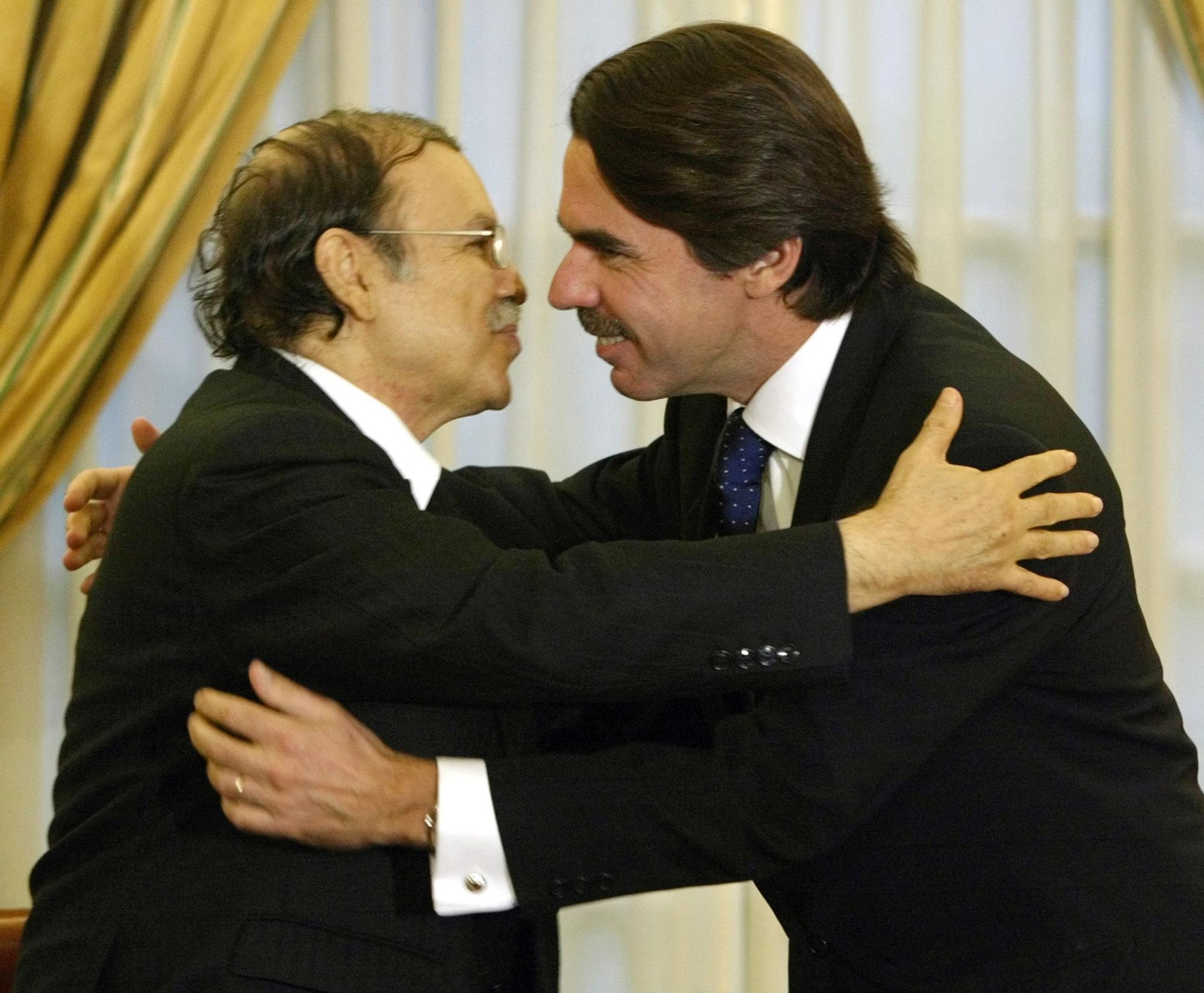 Bouteflika y Aznar.