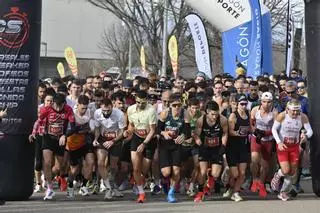 En imágenes | Zaragoza no falla a su cita con la 10K Carrera Popular del Roscón