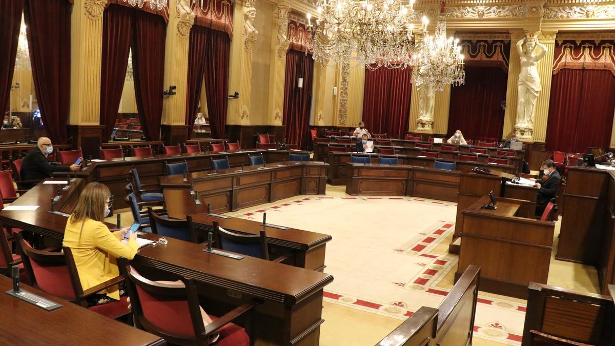 El Parlament insta al Govern a crear la Agencia de Salud Pública de Baleares