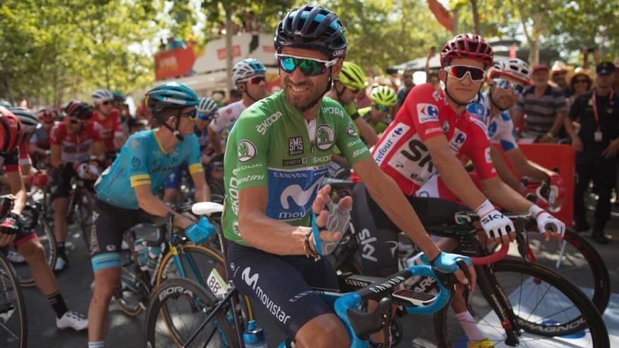 El murciano Alejandro Valverde durante una etapa de esta Vuelta a España.