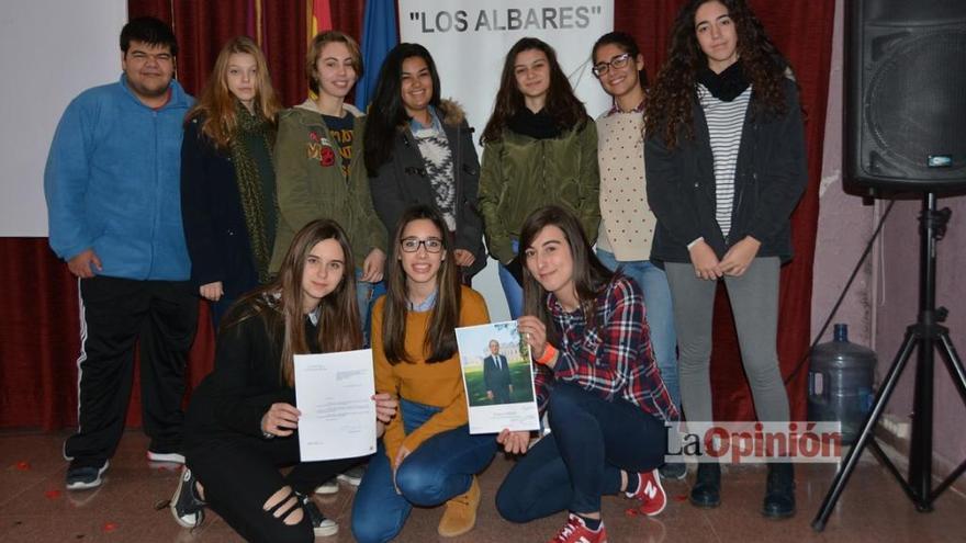 François Hollande responde a una carta remitida por alumnos del IES Los Albares de Cieza