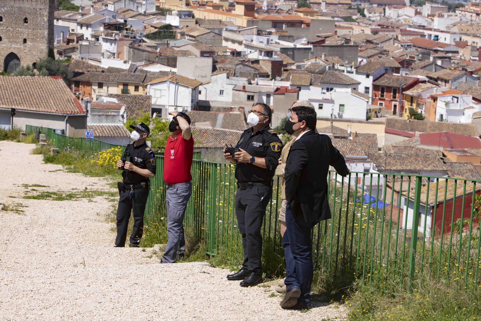 Sobrevuelan con un dron el casco antiguo de Xàtiva para identificar inmuebles en mal estado