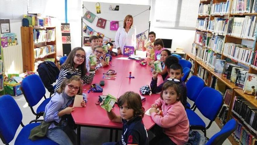 La biblioteca impulsa el ‘apadrinamiento lector’