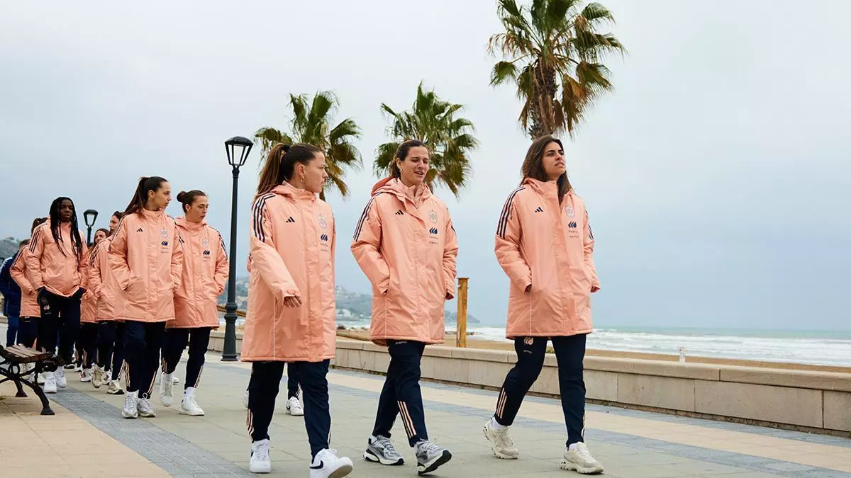 La selección española femenina activa motores en Castellón