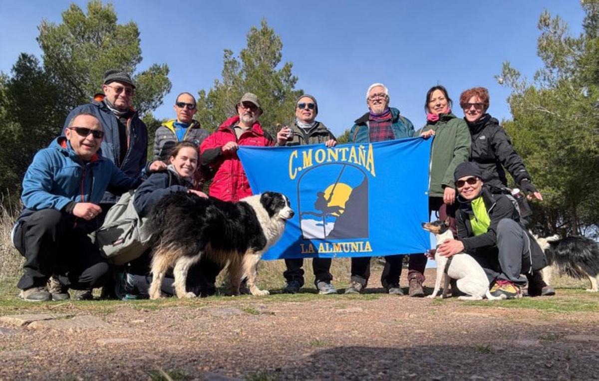 El grupo de montañeros disfrutó de la jornada.