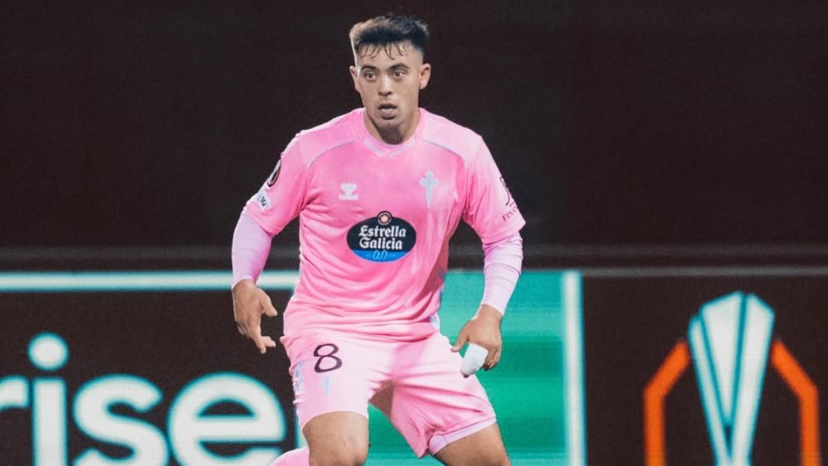 Fran Beltrán en un partido de Europa League con el Celta de Vigo