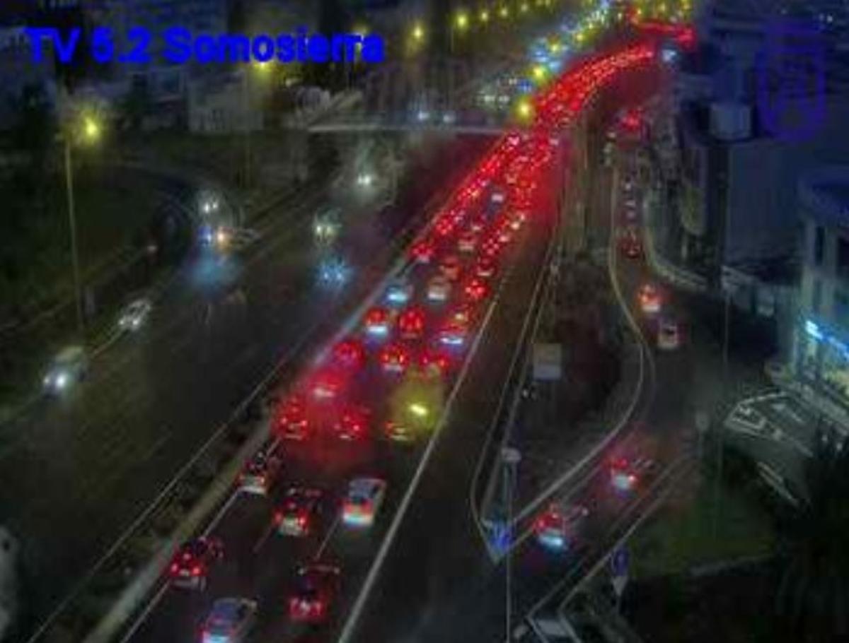 Retenciones de tráfico hacia Santa Cruz