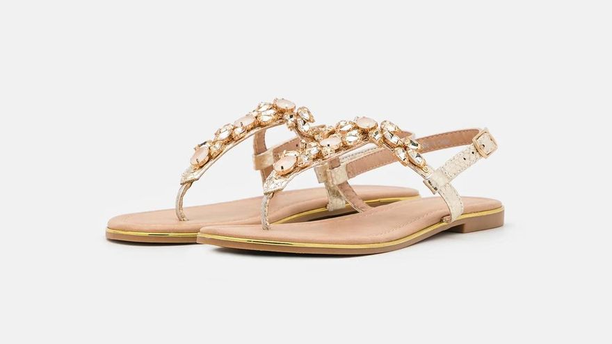 Cómo elegir el zapato plano perfecto según tu silueta