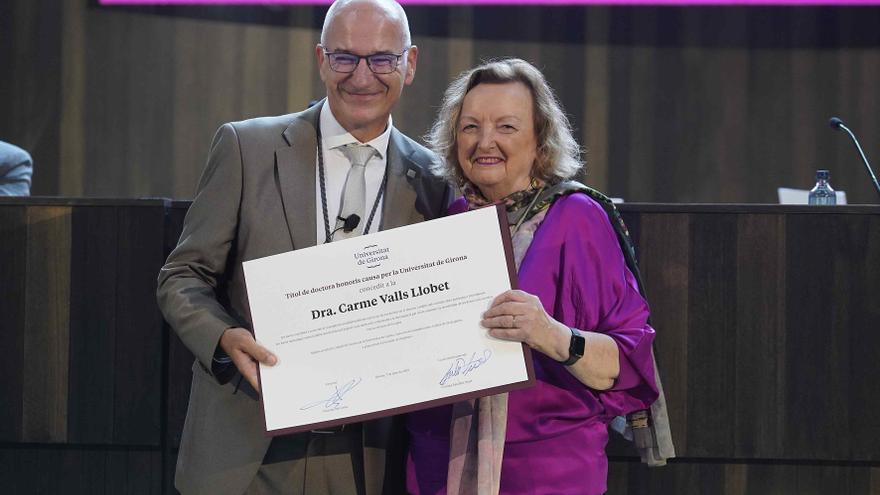 La metgessa Carme Valls Llobet, investida doctora honoris causa per la Universitat de Girona