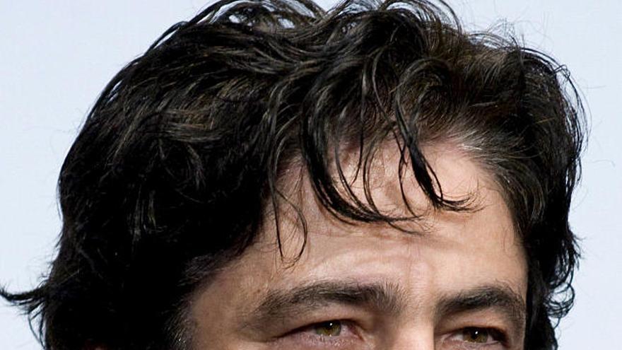 Benicio del Toro dijo hoy que está "muy contento" por la nominación como mejor actor para los Premios Goya de la Academia de las Artes y las Ciencias Cinematográficas de España. Imagen de archivo.