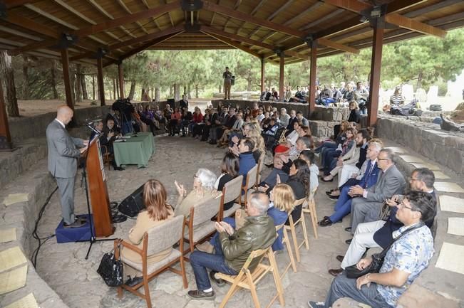 ENTREGA BECAS FUNDACION AMURGAS