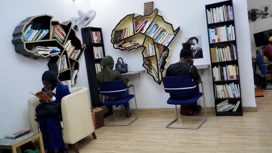 Afrotèque, un canalizador del espíritu rebelde de los jóvenes en Senegal