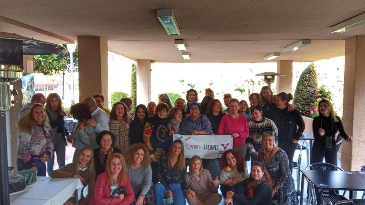 Imagen del encuentro de las mujeres del colectivo &quot;Con dos tacones&quot; en Alicante.