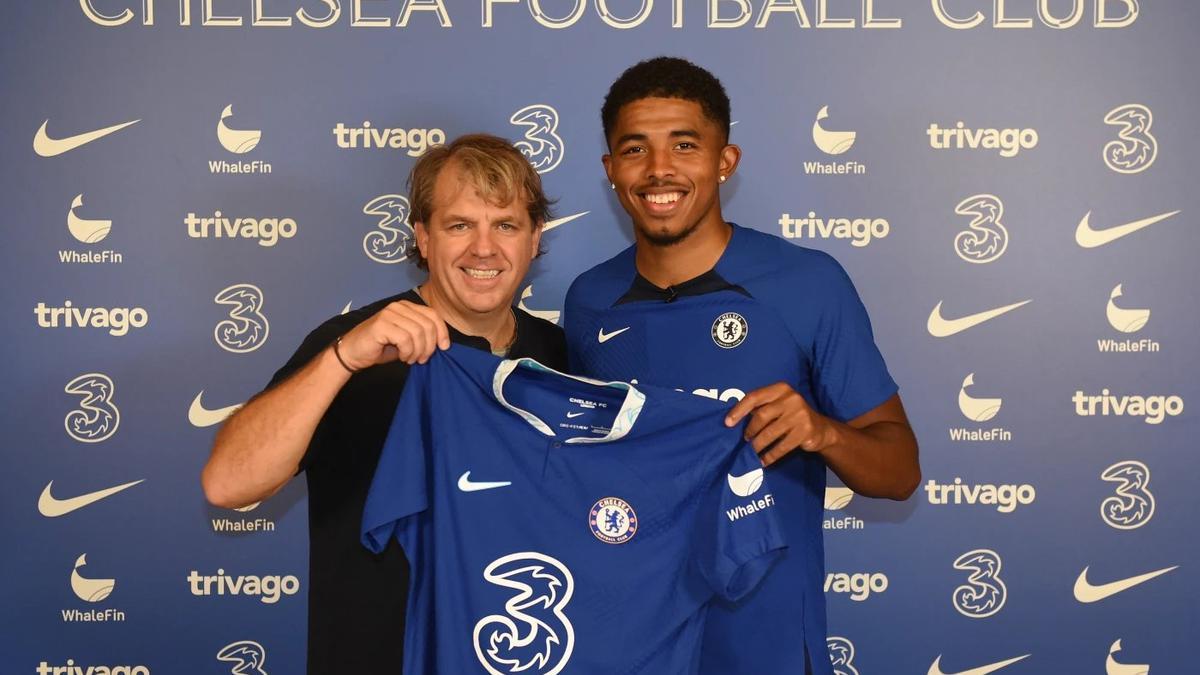 Wesley Fofana ya posa como jugador del Chelsea