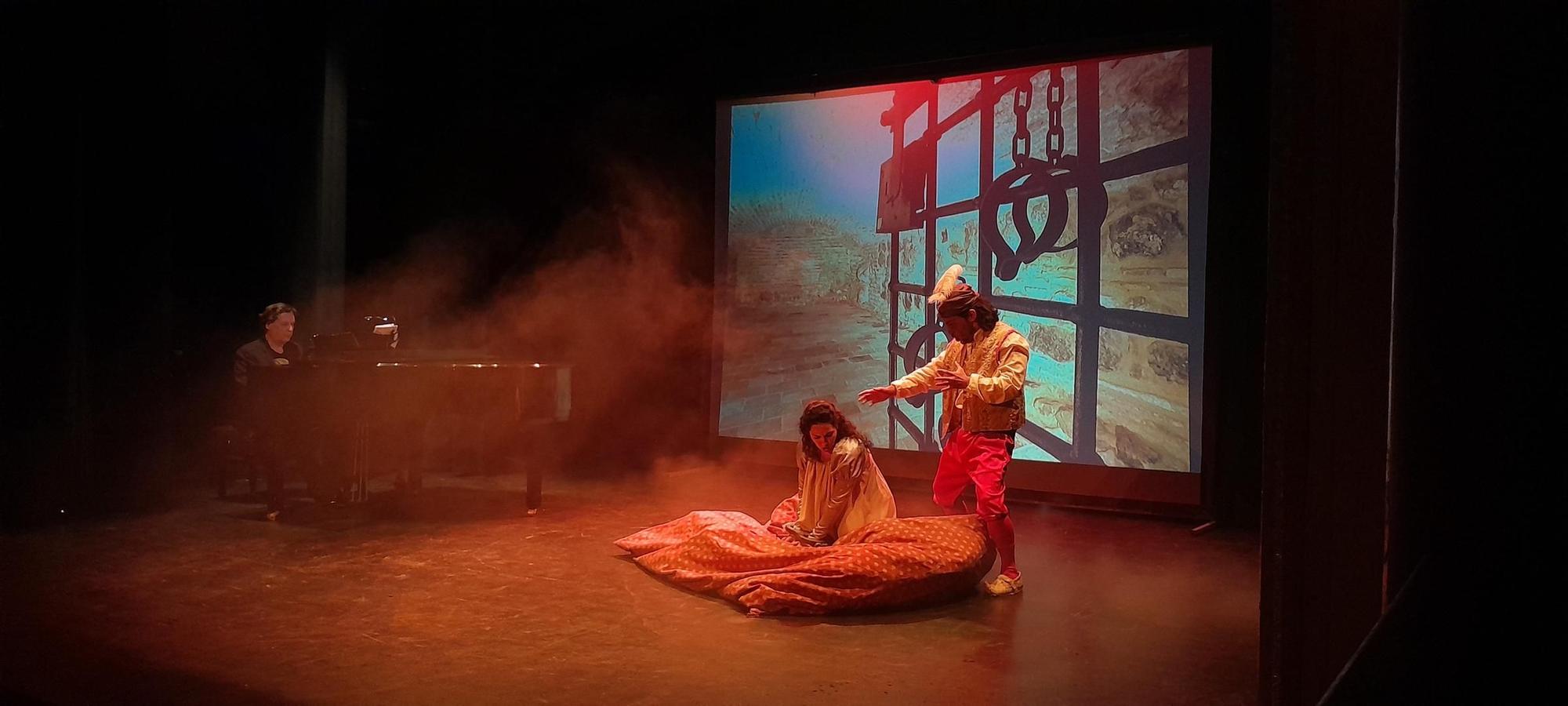 GALERÍA | Representación de "La flauta mágica", de Mozart, en el teatro Latorre de Toro