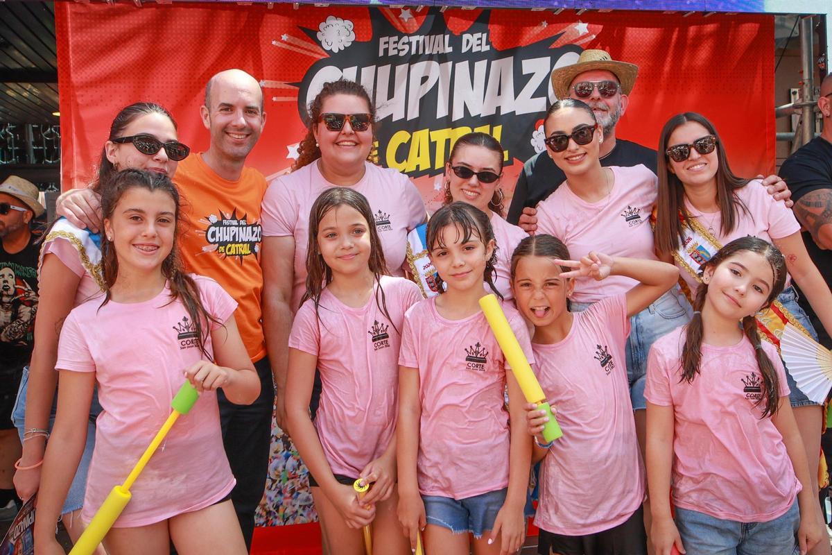 Así ha sido el chupinazo de las fiestas de Catral 2026 : el pionero que abre las fiestas de veraniegas de los municipios de la Vega Baja