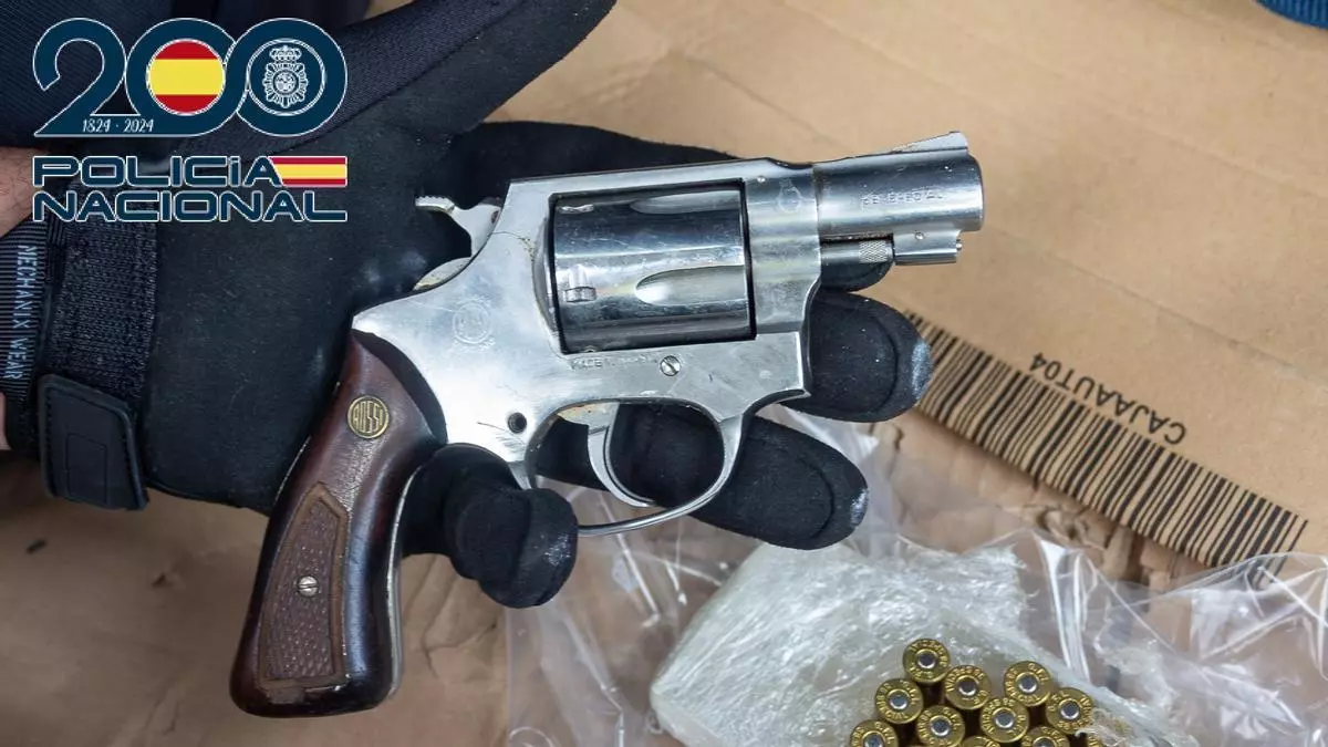 Dos detenidos por cultivar y vender marihuana en inmuebles de Molina de Segura y Archena