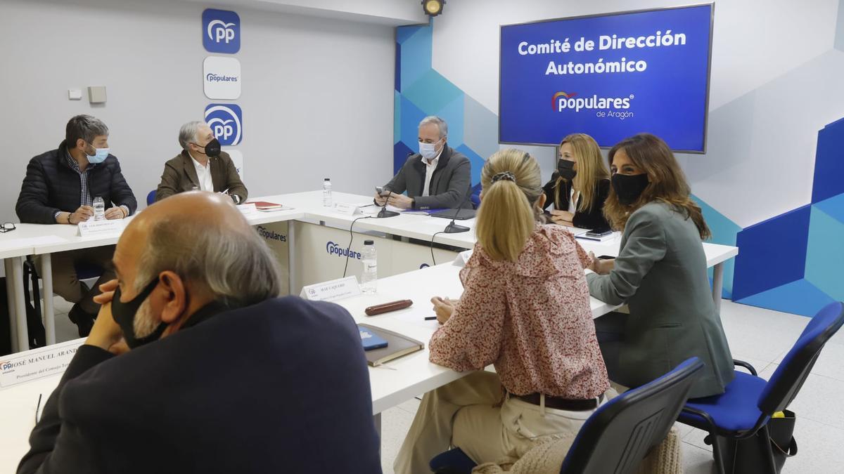 La reunión del comité de dirección para hablar de la crisis del PP.