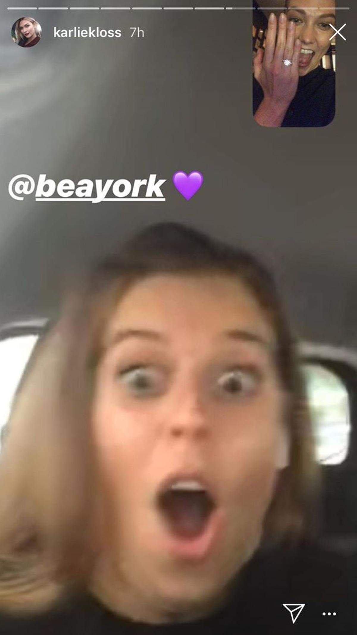 La princesa Beatriz de York, sorprendida con el anillo de Karlie Kloss