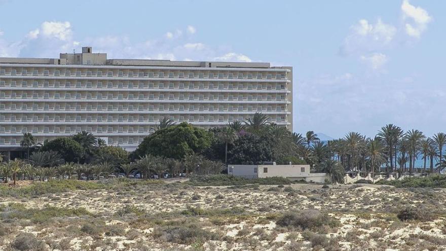 Canarias tramitará la licencia de reforma del Hotel Oliva Beach cuando tenga las transferencias de Costas