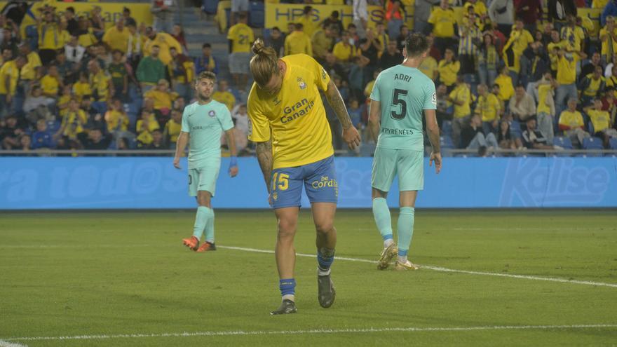 Álvaro Jiménez, extremo de la UD Las Palmas, un mes de baja