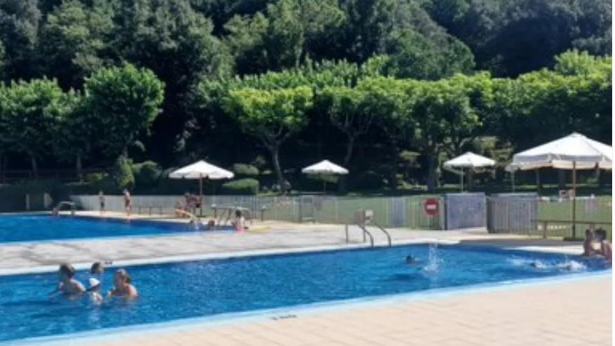 La piscina de Les Preses, en una imatge d'arxiu