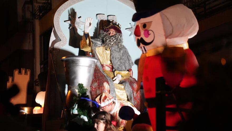 La Cabalgata de Reyes de Ciudad Jardín, en imágenes