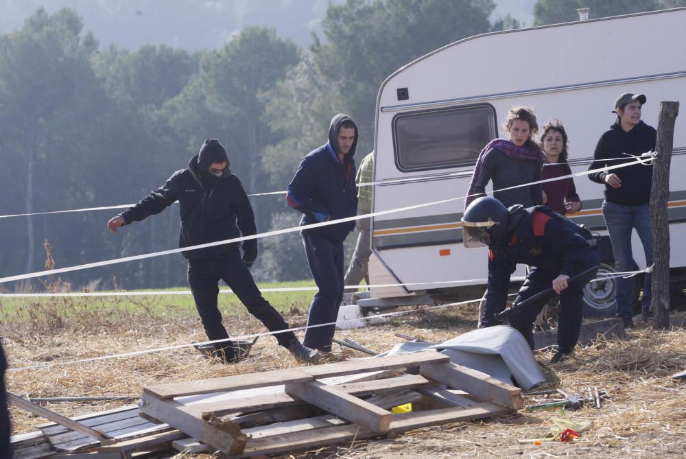 Acció anti-Mat a Fellines